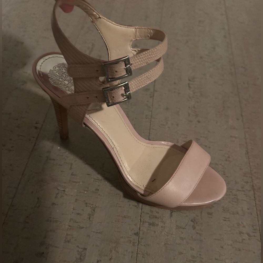 Vince Camuto Light Tan Peep Toe Heels